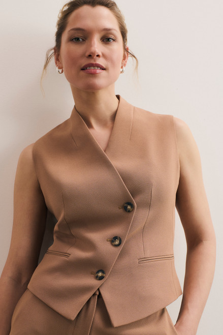 Clever Crepe Romney Waistcoat Camel