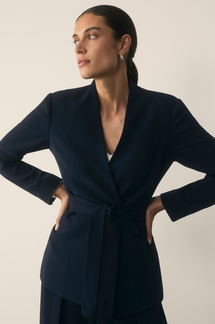 Clever Crepe Selsey Jacket Navy