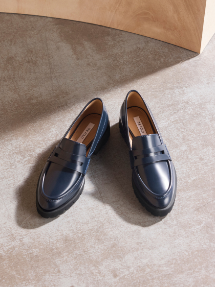 Navy Mileo Loafers