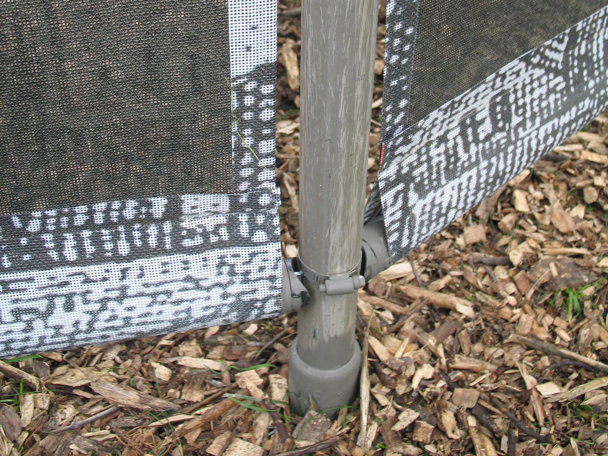 OZPost GB700 15/8" Round Post Anchor for Chain Link Posts