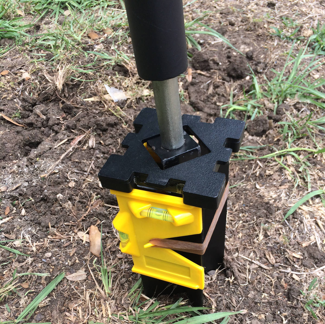 OZPost Level Hands Free Level & Plumb Tool for Fence Posts