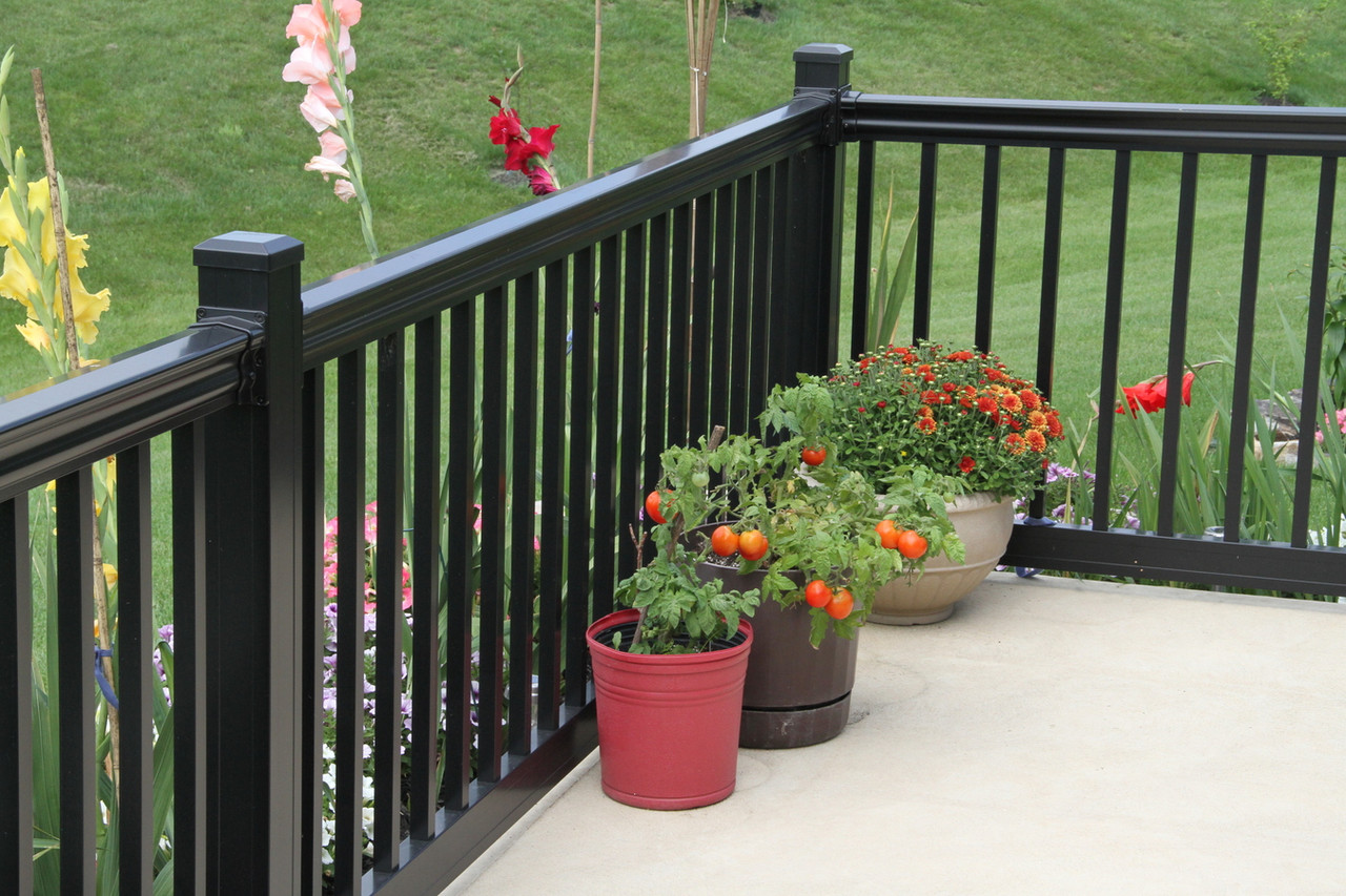 Key-Link Lancaster Series Aluminum Railing with Black Square Balusters