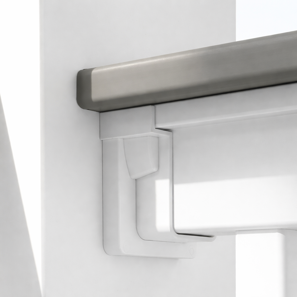 400 Series Level Mounting Bracket Installed with Deckboard Railing