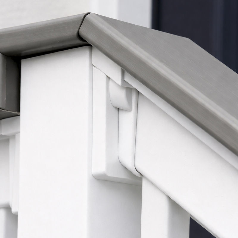 400 Series Vinyl Railing Stair Bracket Installed On Post