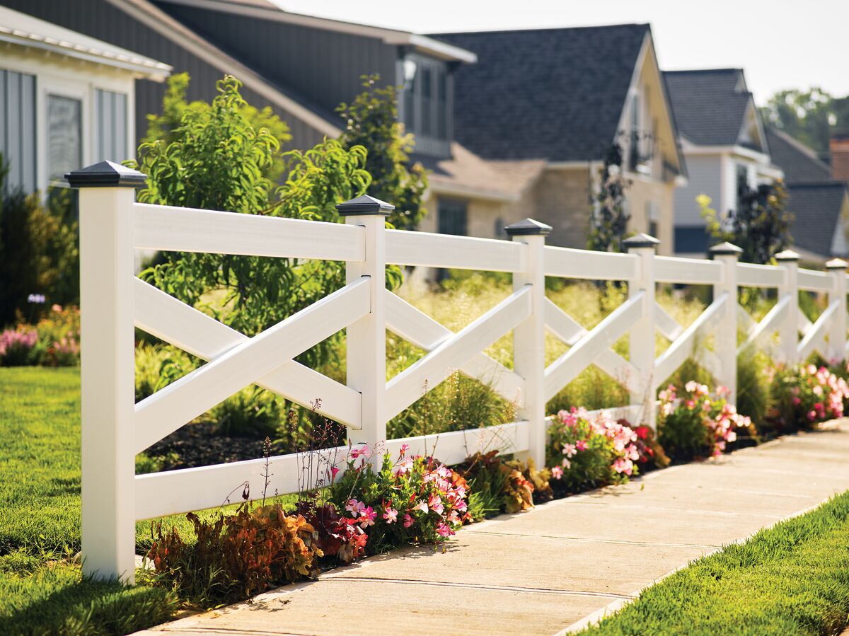 Catalyst Ranch Rail Vinyl Fences - Sedona