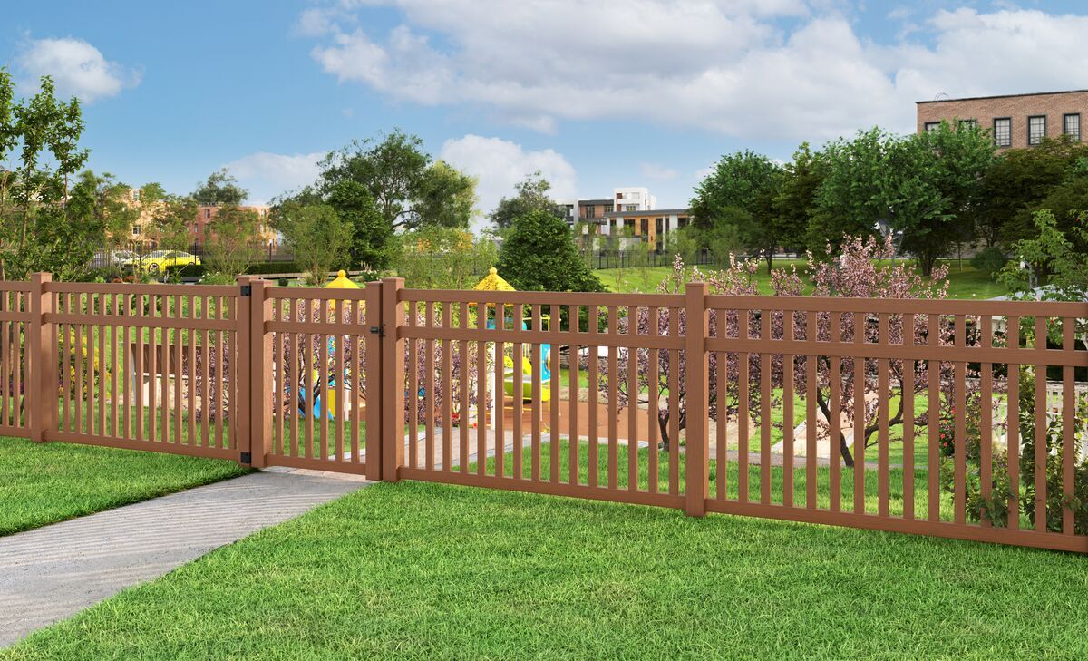 Catalyst Vinyl Picket Fences