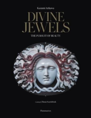 Divine Jewels 9782080262172 Hardback Divine Jewels 9782080262172 Hardback