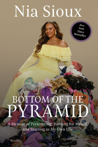 Bottom of the Pyramid 9781400253043 Hardback