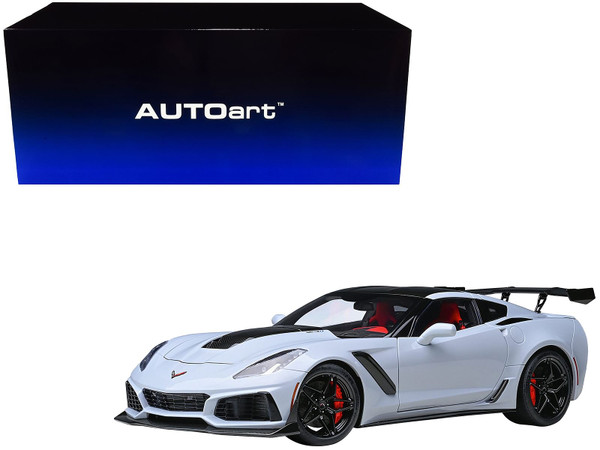 2019 Chevrolet Corvette C7 ZR1 Ceramic Matrix Gray Metallic with Carbon Top 1/18 Model Car by Autoa