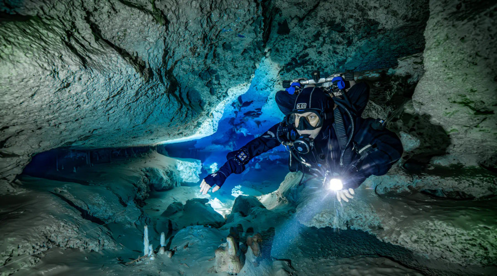 Focus 2.0 Primary Dive Light Head w/ E/O Cord