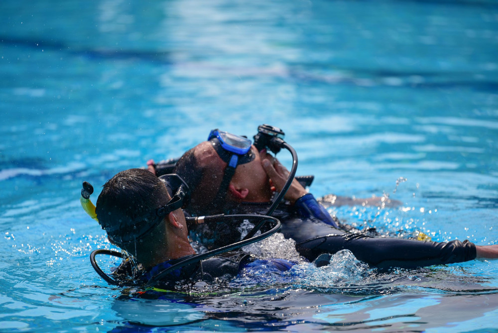 NAUI Rescue Scuba Diver