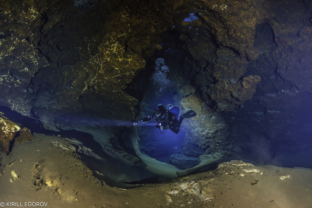 NAUI Cavern Diver