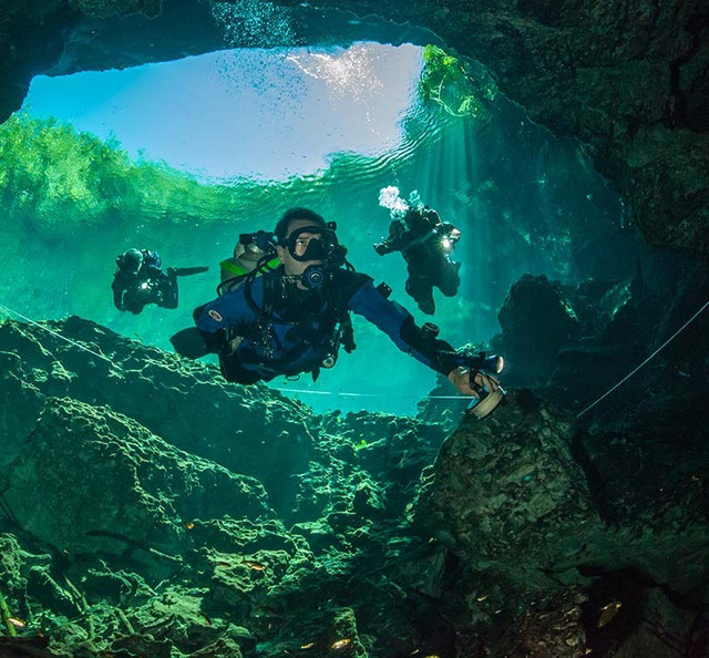 GUE Cave Diver 1