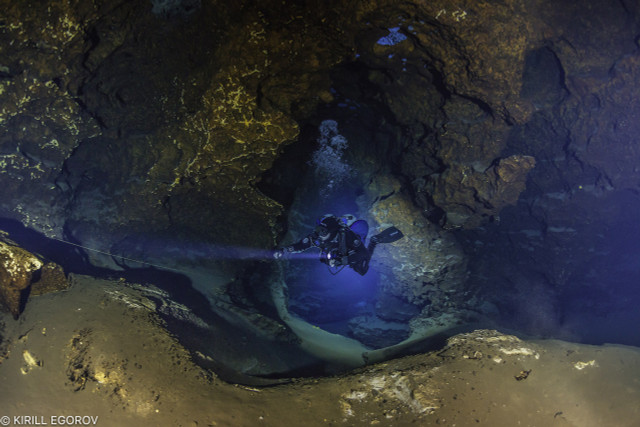 NAUI Cavern Diver