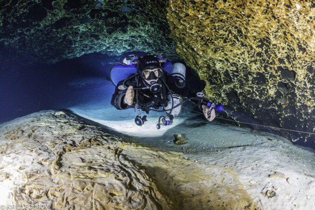 GUE Cave Diver 3