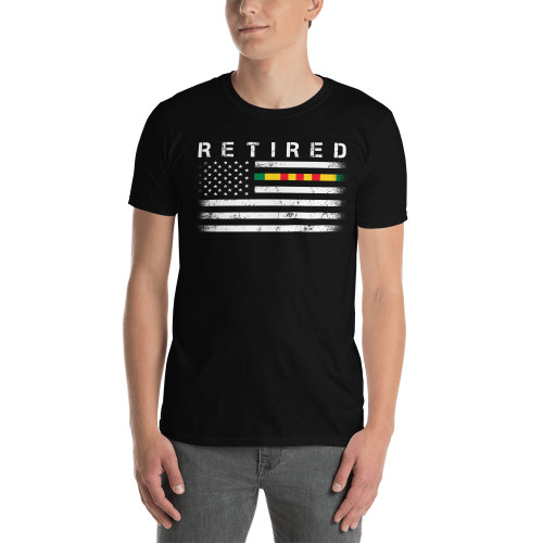 Retired Vietnam Veteran (Flag) Short-Sleeve Unisex T-Shirt