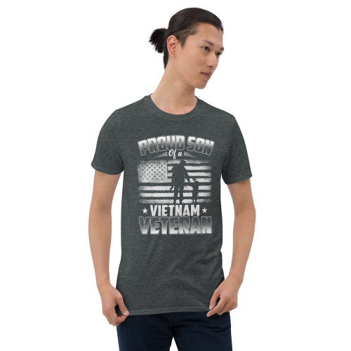 Proud Son of a Vietnam Veteran Short-Sleeve Unisex T-Shirt