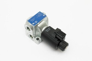 Genie Lift Part # 04.4240.0054GT - ELECTROVALVE LC BOSCH, EA