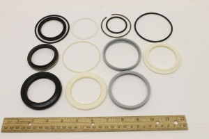 Genie Lift Part # 104901GT - SEAL KIT,CYL,GS68 (104900), EA