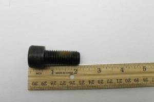 Genie Lift Part # 112512GT - SCREW,SHC,5/8-11 X 1.5 NDPATCH, EA
