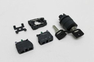 Genie Lift Part # 122512GT - KIT,KEYSWITCH SVC BB & SM BOOM, EA