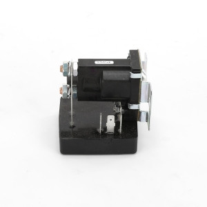 Genie Lift Part # 237068GT - SEPARATOR, DUAL BATTERY, 100A, EA