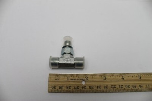 Genie Lift Part # 48890GT - FITTING,TEE,BRANCH,520429-4***, EA