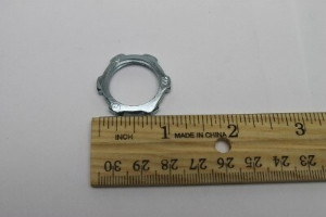 Genie Lift Part # 6935GT - CONN, SQZ, 1/2NPT, LOCKNUT, EA