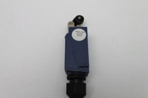 Genie Lift Part # 88356-116R3GT - SWITCH,LIMIT,W/ROLLER ARM***, EA