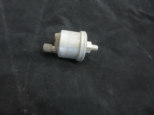 JLG Part # 2420131 | GAUGE, SENDER, OIL PRESSURE, EA
