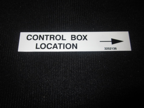 JLG Part # 3252136 | NAMEPLATE, CONT. BOX LOCATION, EA