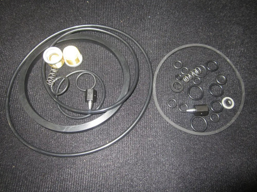 JLG Part # 7003562 | SEAL KIT - 3600207 SEAL KIT, EA
