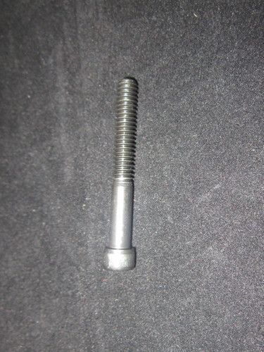 JLG Part # 7017110 | BOLT, VALVE ATTACH, EA