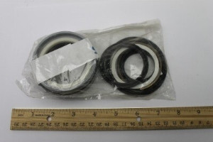 Genie Lift Part # 226381GT - SEAL KIT,OUTRIGGER (131428), EA