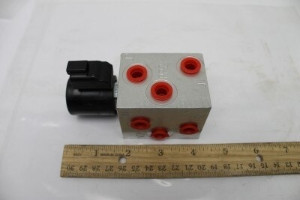 Genie Lift Part # 1267570GT - MANIFOLD,JIB SELECT,20V***, EA