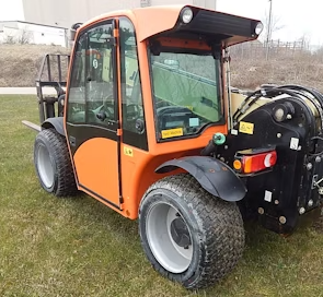 JLG Part # 70013177 | D/S TIRE, WHEEL ASSY TURF/SAND, EA