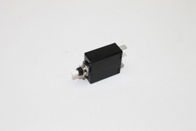 Genie Lift Part # T113642GT - BREAKER,20A MINI,120VAC 1P,CSA, EA