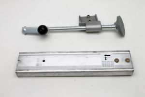 Genie Lift Part # 107400GT - OUTRIGGER ASSY,STD,20/25, EA