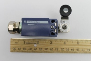 Genie Lift Part # 110771-41163GT - SWITCH,LIMIT,W/RLLR,NO/NC GOLD, EA