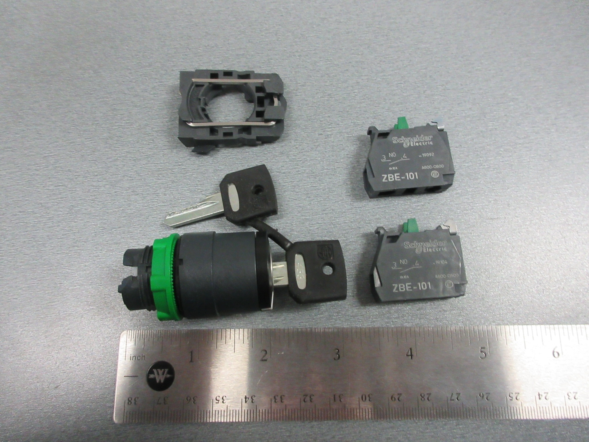 Genie Lift Part # 129188GT - KIT,TMZ KEYSWITCH, EA
