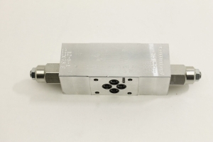Genie Lift Part # 31261GT - VALVE,COUNTERBALANCE SANDWICH, EA