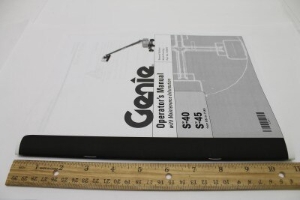 Genie Lift Part # 43645GT - MANUAL,OPERATORS,S40/45 2ND ED, EA