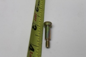 Genie Lift Part # 6584GT - SCREW,SHS,10-24 X .625, EA