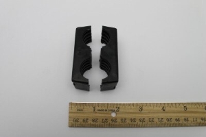 Genie Lift Part # 7-273-32GT - CLAMP HALVES,TWIN,7/8"TUBE, EA
