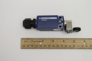 Genie Lift Part # 88356-222N3GT - SWITCH,LIMIT,W/RLR ARM,PLASTIC, EA