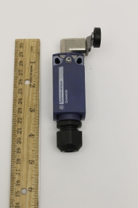 Genie Lift Part # 88356-42163GT - SWITCH,LIMIT,W/ROLLER,NO/NC, EA