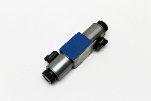 Genie Lift Part # 97387GT - VALVE ASSY,D03,REX,3POS 4WAY**, EA
