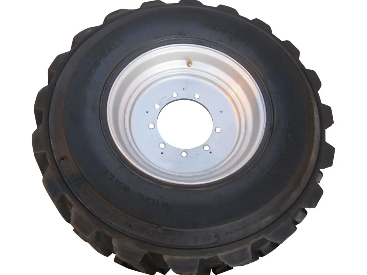 JLG Part # 0273239 - ASSY,WHEEL TIRE LH F/F, EA - subs to 7025748