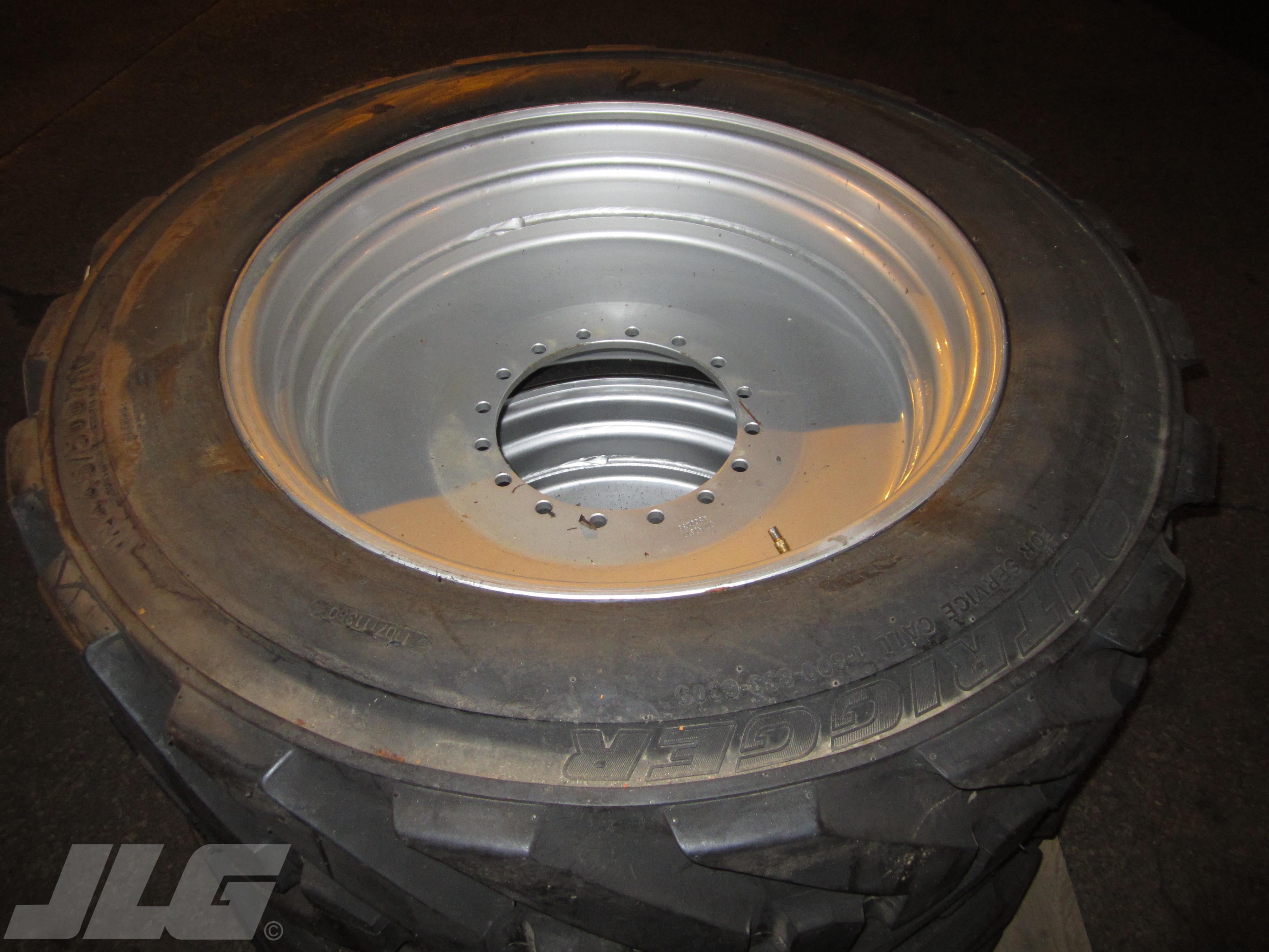 JLG Part # 0272056 - TIRE, 15 X 28 FF  WHL LH, EA - subs to 7025051