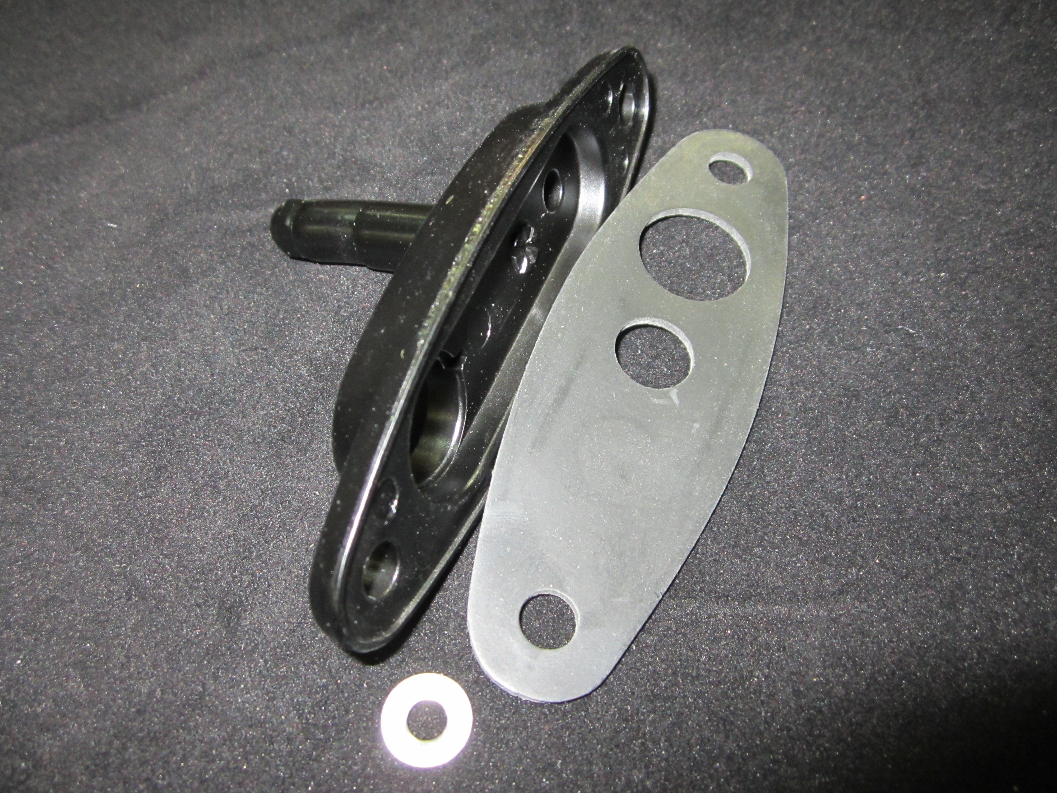 JLG Part # 1001081307 | PLATE,MOUNT, WIPER PIVOT, EA